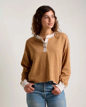 Women's Nord Reversible Long Sleeve Henley in Salt