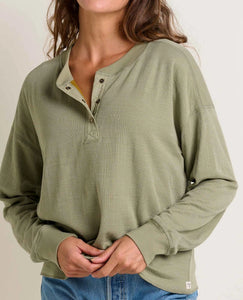 Women's Nord Reversible Long Sleeve Henley in Yucca
