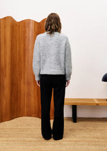 The Selkirk Cardigan in Gris