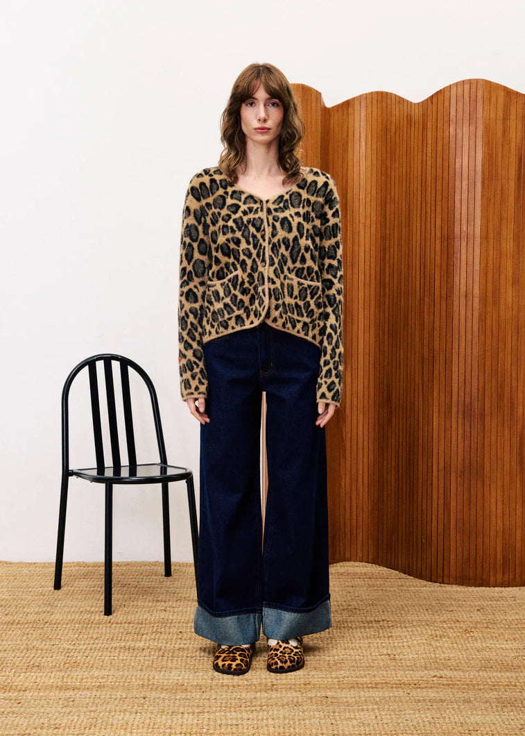 The Bergonia Cardigan in Leopard