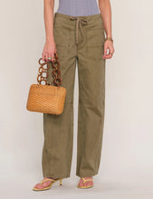 The Shannon Pant in Khaki