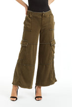 The Cargo Lounge Pant in Olive