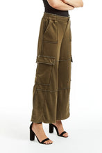 The Cargo Lounge Pant in Olive