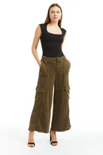 The Cargo Lounge Pant in Olive