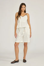 The Rhodes Contrast Top in White Black