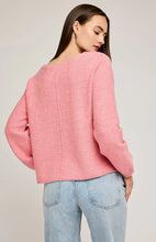 The Mateo Knit Pullover in Heather Berry