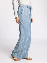 The Natalia Pant in Chambray Daisy