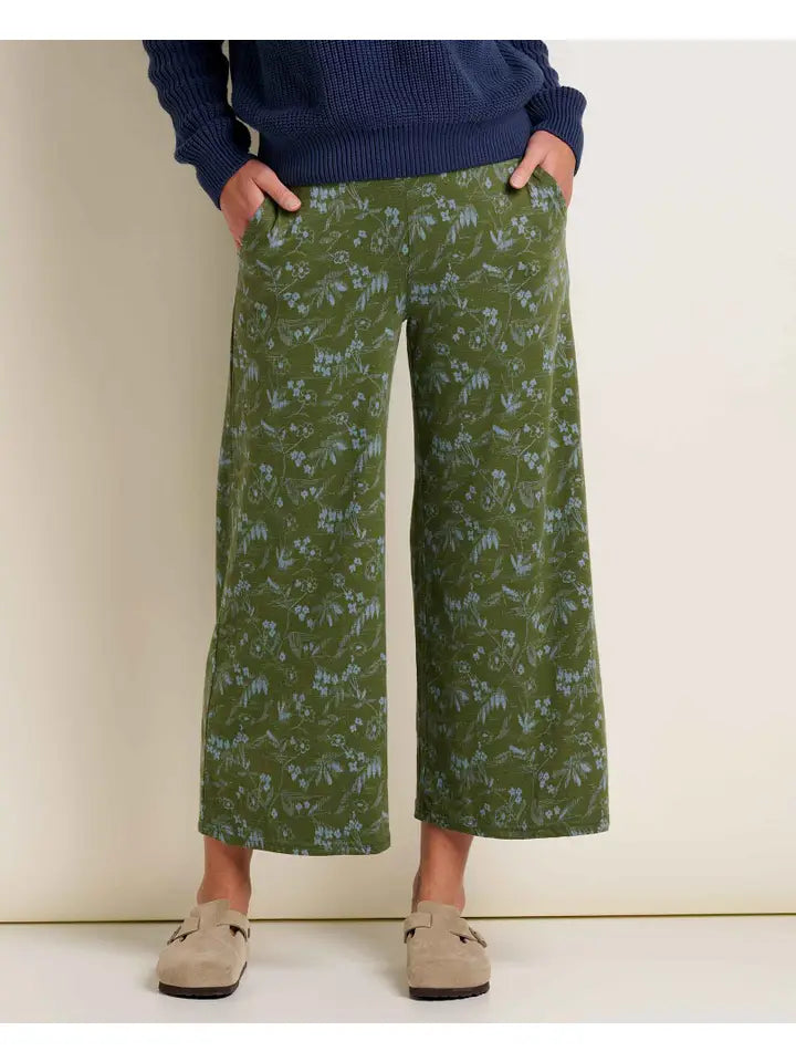 Chaka Wide Leg Crop Pant in Chive