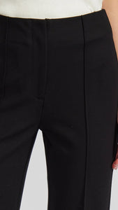 The Jensen Flare in Black