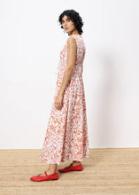 The Paulonie Dress in Set Table Print