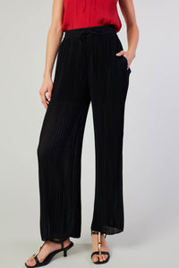 The Celeste Pleated Pants in Black