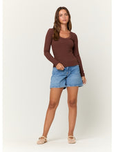 The Rae Scoop Neck Top in Cacao