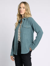 The Cassian Top in Spruce Heather
