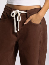The Anees Pant in Coffee Bean