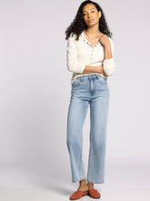 The Avery High Rise Straight in Light Wash